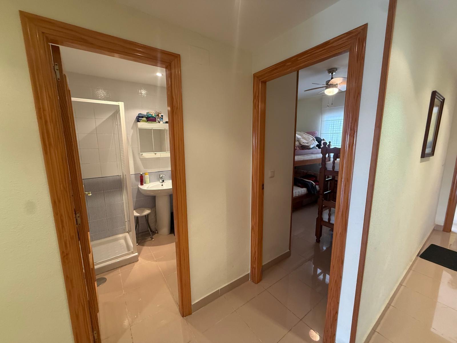 Appartamento a Guardamar del Segura, Alicante, Spagna 2 camere da letto, 80 mq. N° 177548