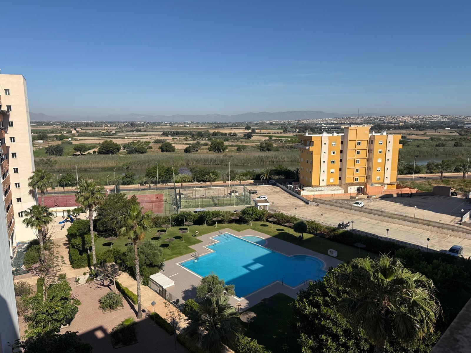 Appartamento a Guardamar del Segura, Alicante, Spagna 2 camere da letto, 80 mq. N° 177548
