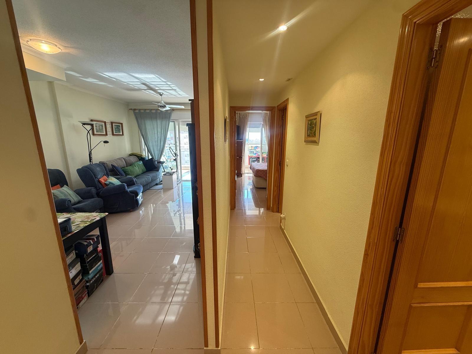 Appartamento a Guardamar del Segura, Alicante, Spagna 2 camere da letto, 80 mq. N° 177548