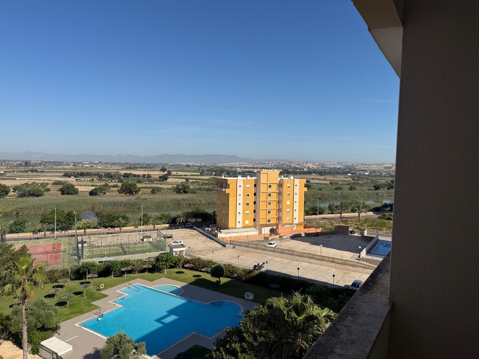Appartamento a Guardamar del Segura, Alicante, Spagna 2 camere da letto, 80 mq. N° 177548