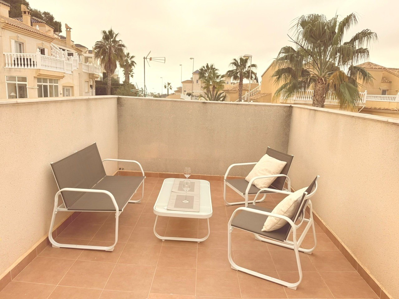 Villa i Alicante, Spanien 5 sovrum, 231 kvm. Nr. 194596