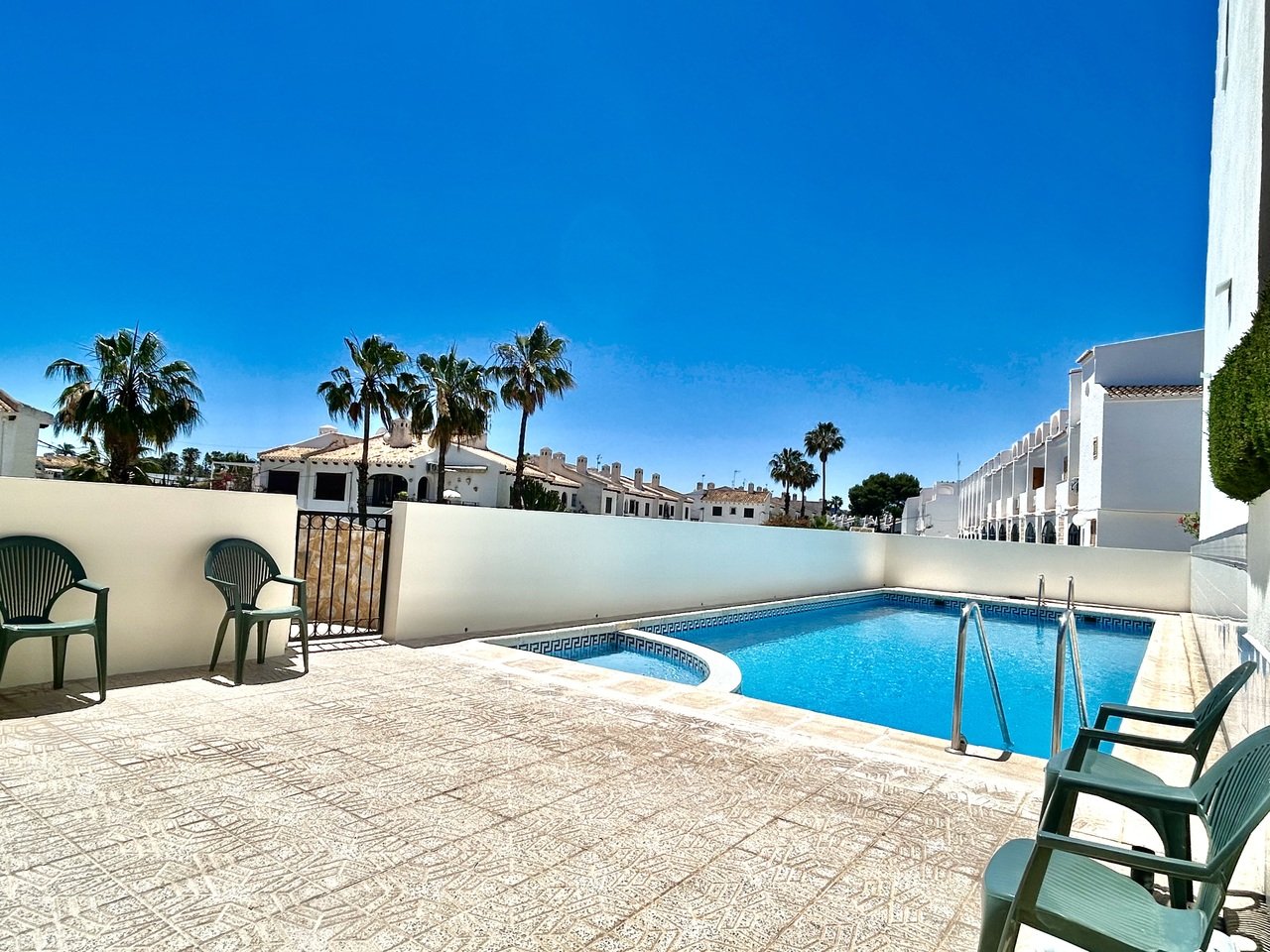 Townhouse in La Zenia, Alicante, Spanien 3 Schlafzimmer, 100 m2 Nr. 189711