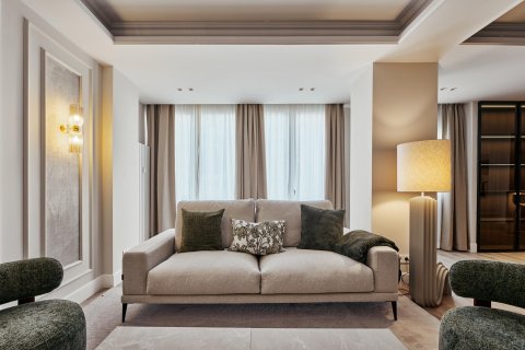 Apartamento en Madrid, España 3 dormitorios, 135 m2 No. 180169