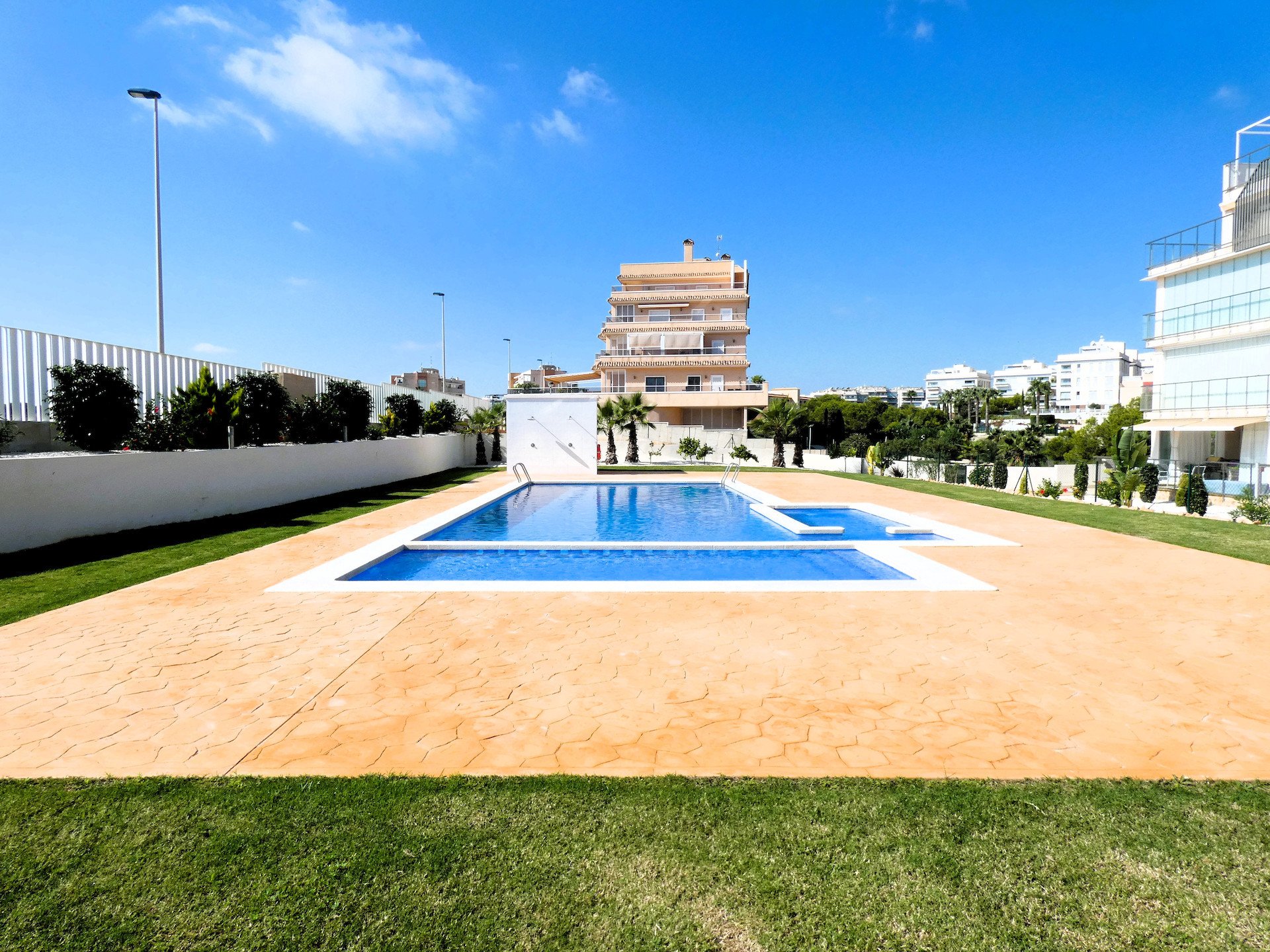 Appartamento a Los Dolses, Alicante, Spagna 2 camere da letto, 82 mq. N° 139266