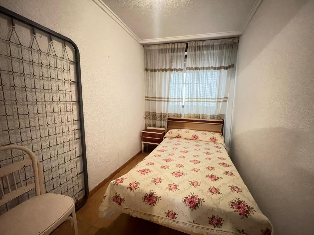 Duplex à Guardamar del Segura, Alicante, Espagne 3 chambres, 77 m2 No. 100565