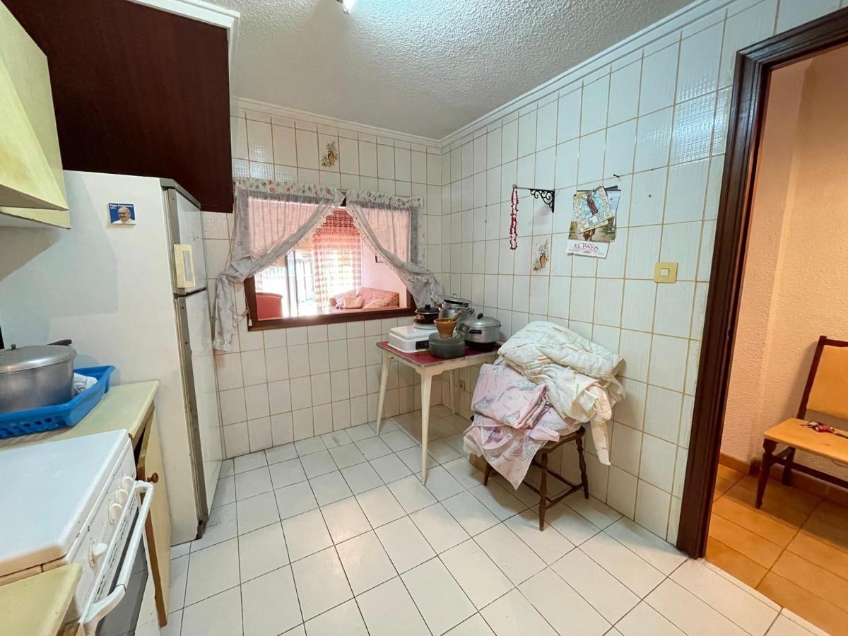 Duplex à Guardamar del Segura, Alicante, Espagne 3 chambres, 77 m2 No. 100565
