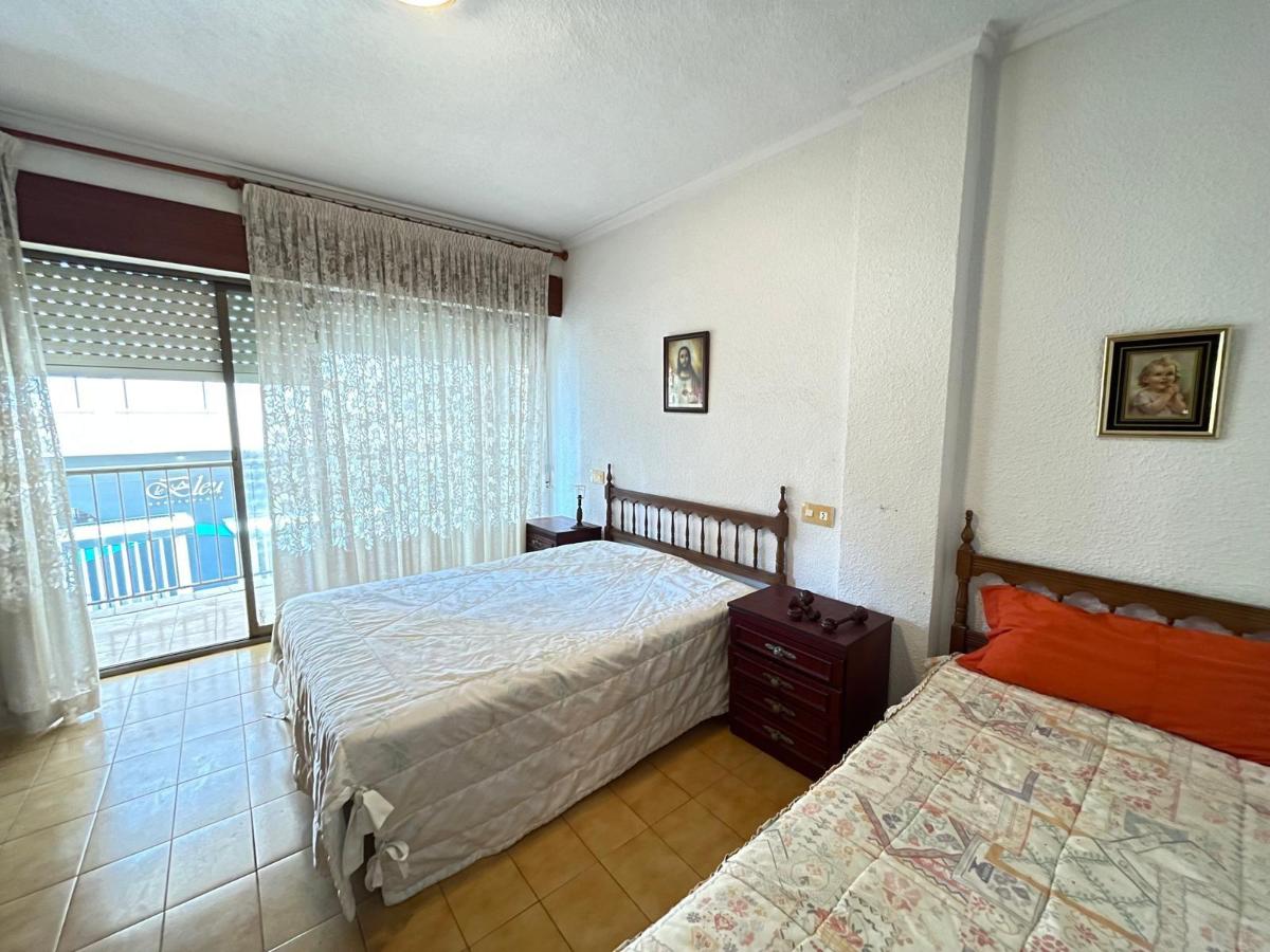 Duplex à Guardamar del Segura, Alicante, Espagne 3 chambres, 77 m2 No. 100565