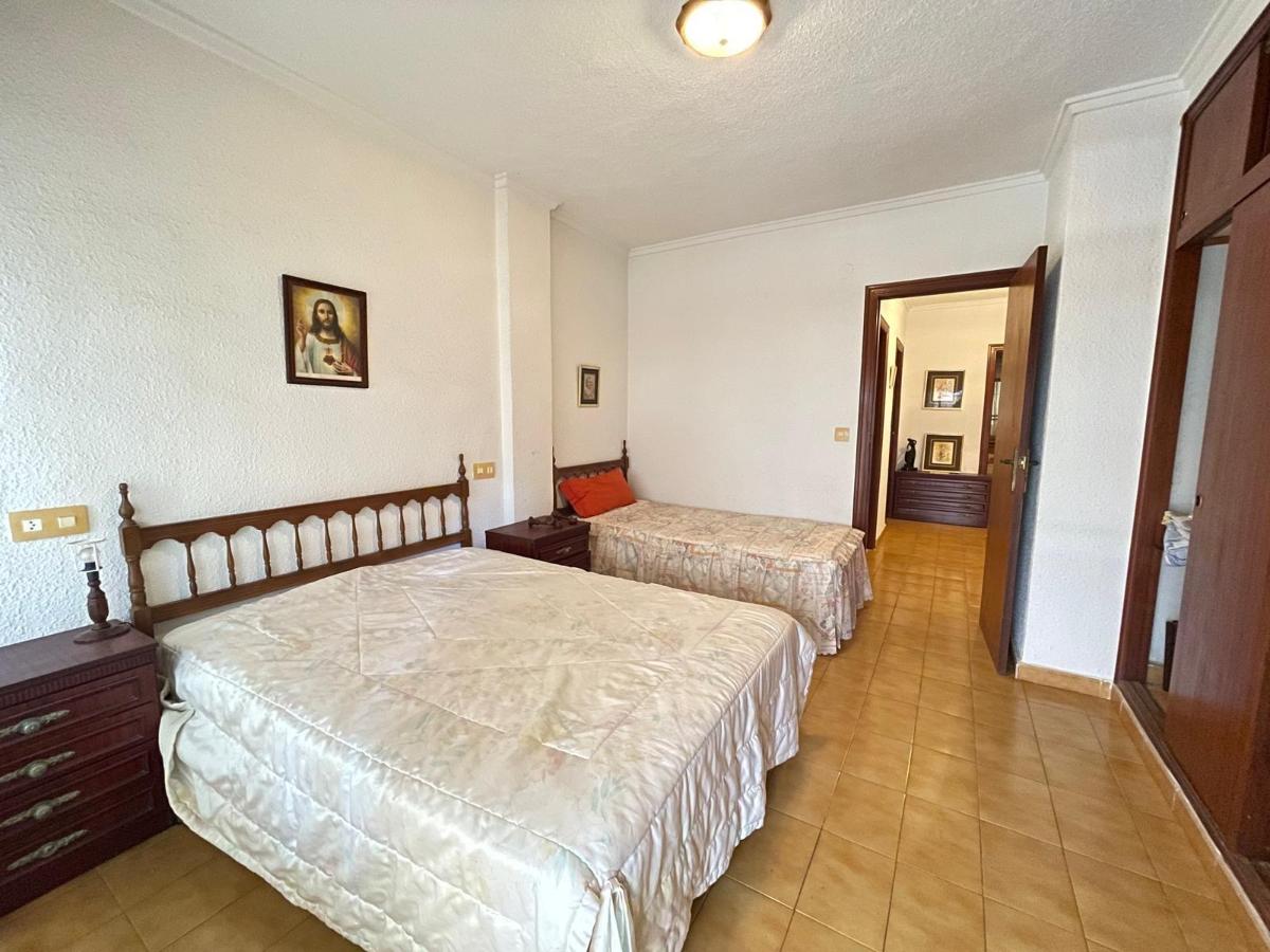 Duplex à Guardamar del Segura, Alicante, Espagne 3 chambres, 77 m2 No. 100565