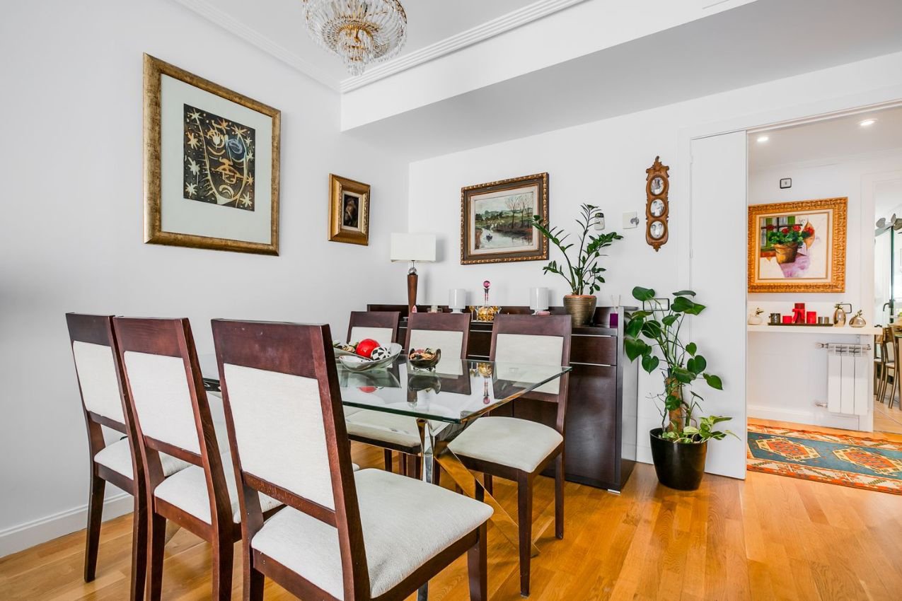 Huoneisto Madrid, Espanja 3 makuuhuonetta, 100 m2 No. 60161