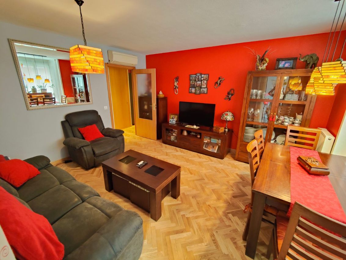 Apartament w Madrid, Hiszpania 3 sypialnie, 147 mkw. nr 60162