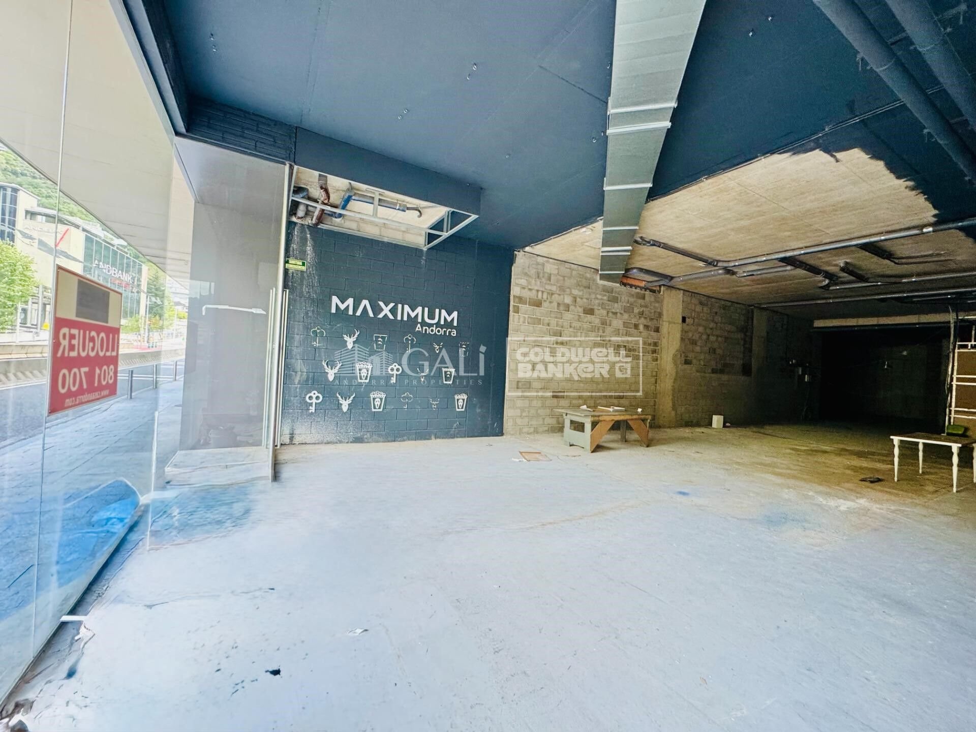 Propiedad comercial en Principado De Andorra (Ninguna Poblacion Tiene C.P.), Lérida, España 395 m2 No. 160469