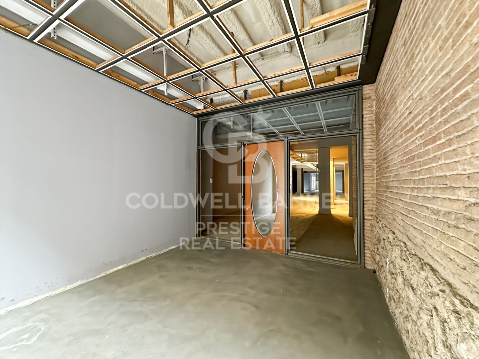 Commercial property à Barcelona, Espagne 556 m2 No. 160468