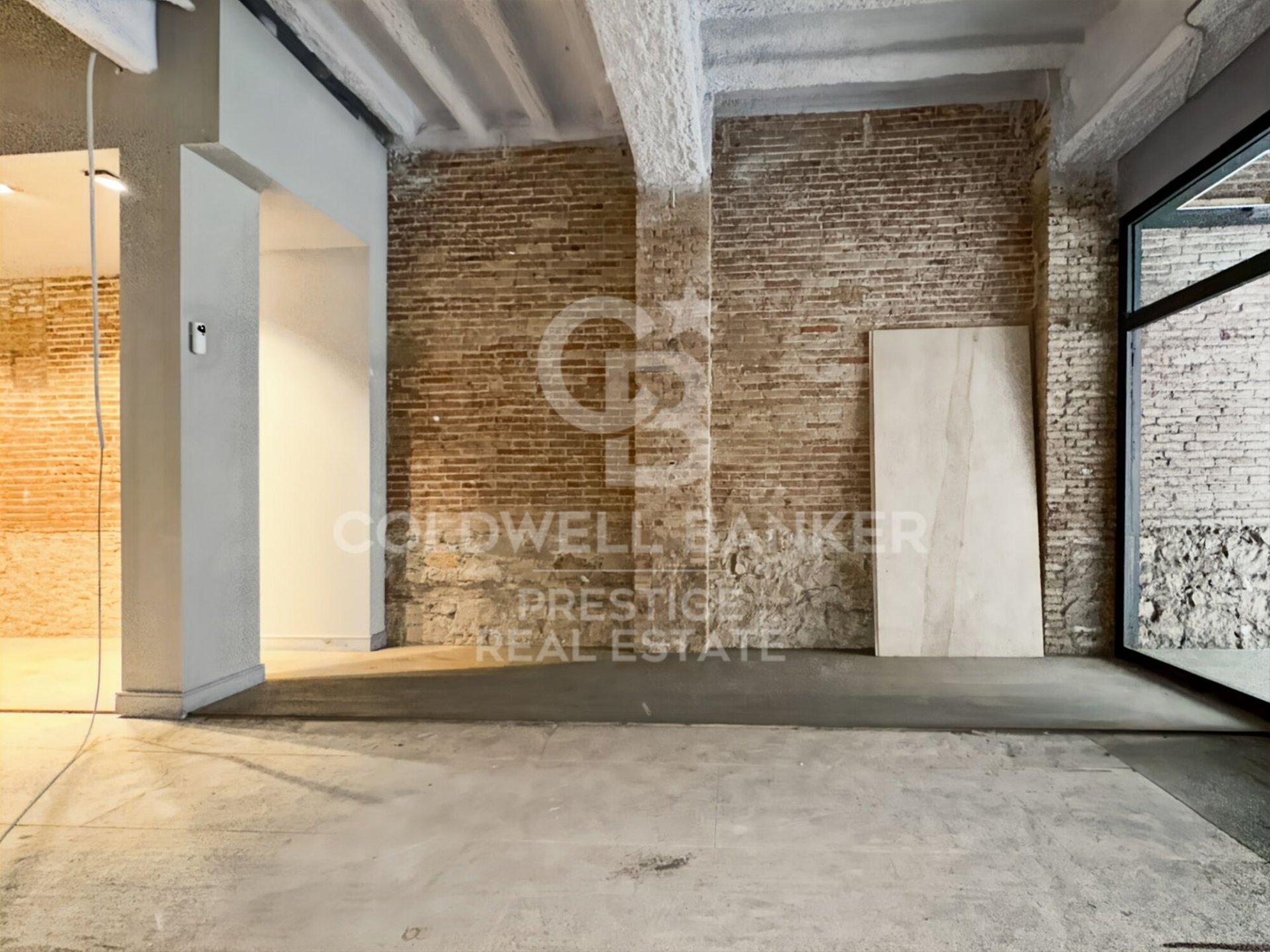 Commercial property à Barcelona, Espagne 556 m2 No. 160468