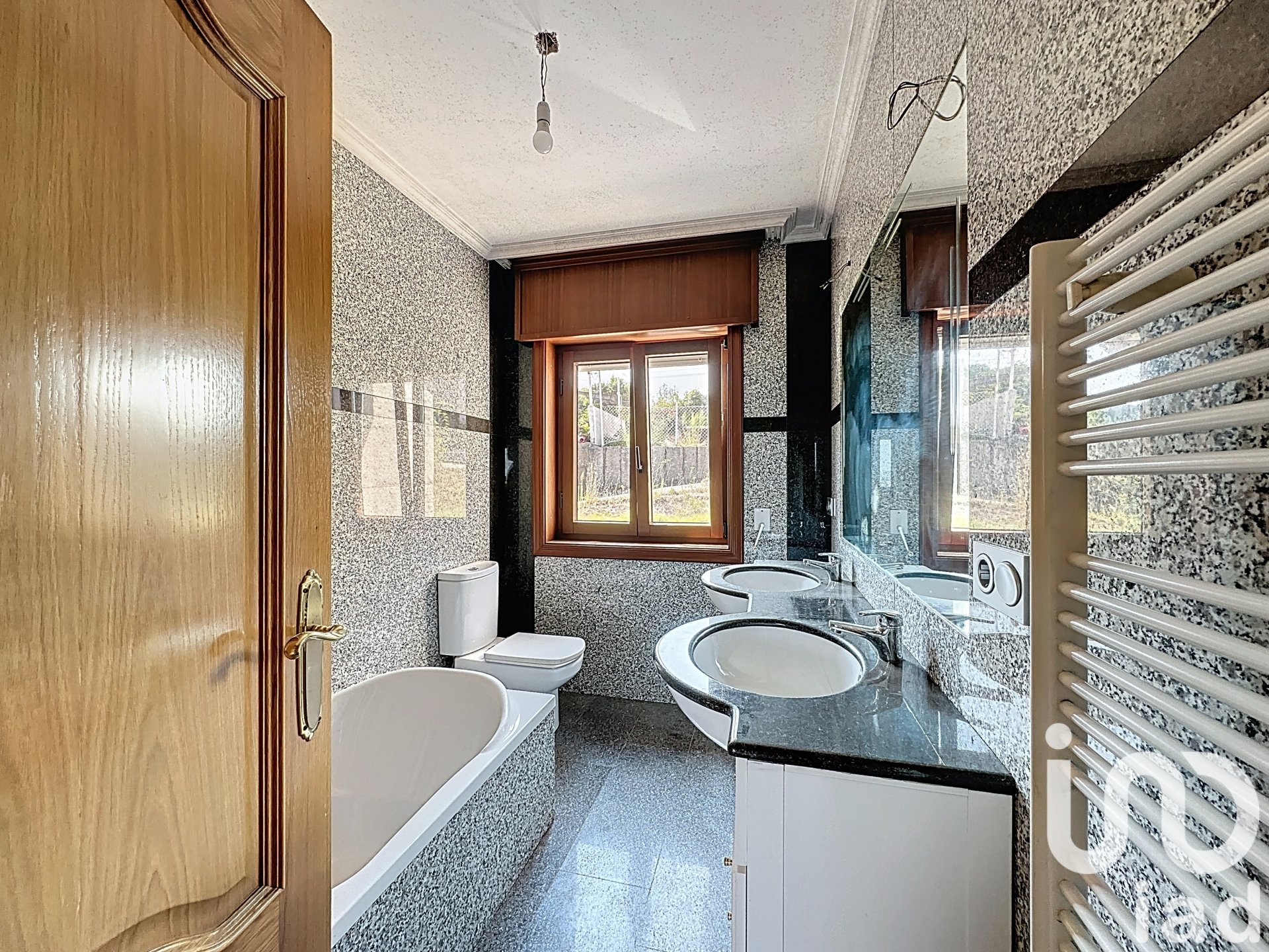 Casa a Sanxenxo, Pontevedra, Spagna 3 camere da letto, 322 mq. N° 153162