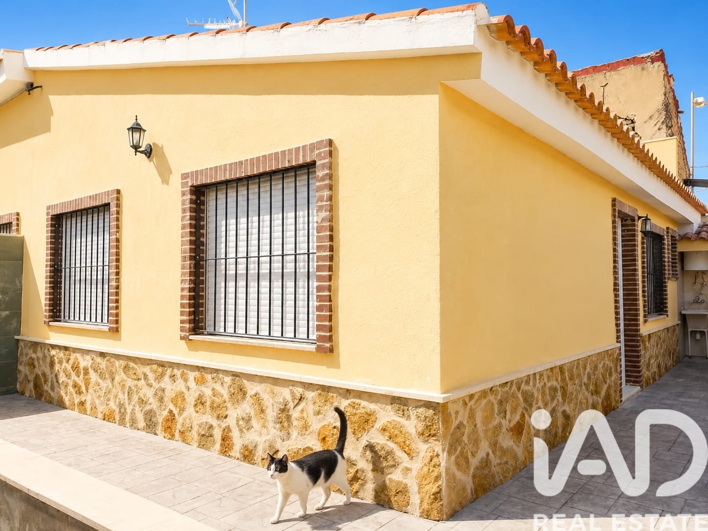Commercial property in Murcia, Spain No. 188287