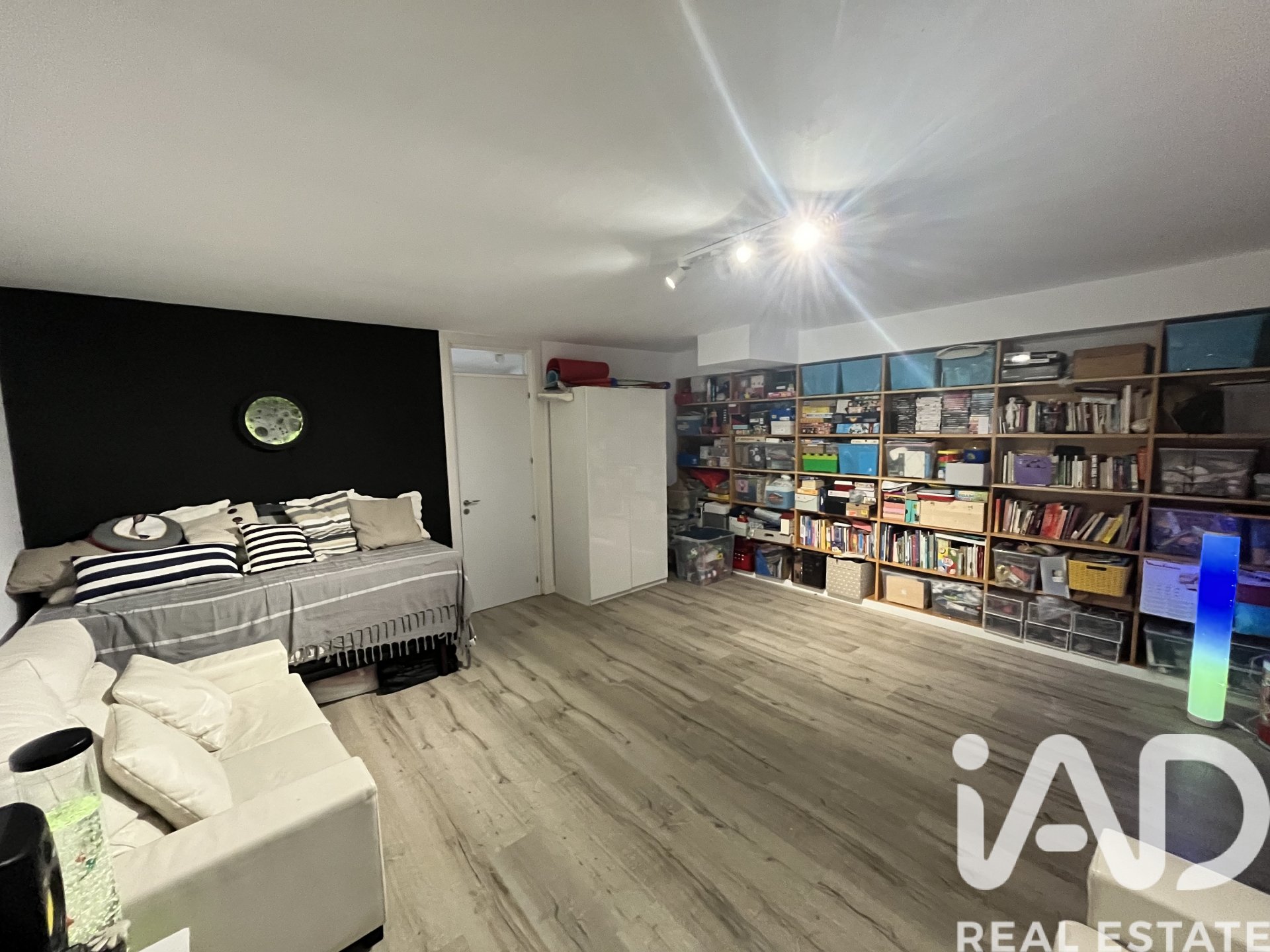 Townhouse in Vilassar de Dalt, Barcelona, Spain 4 bedrooms, 228 sq.m. No. 188283