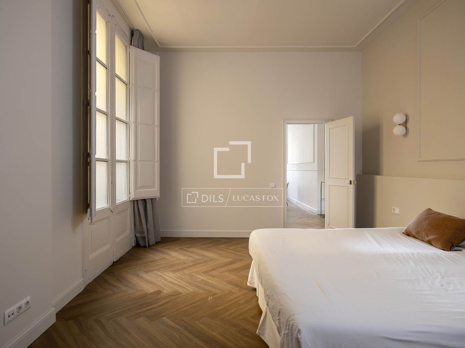 Apartment à Barcelona, Espagne 2 chambres, 117 m2 No. 161461
