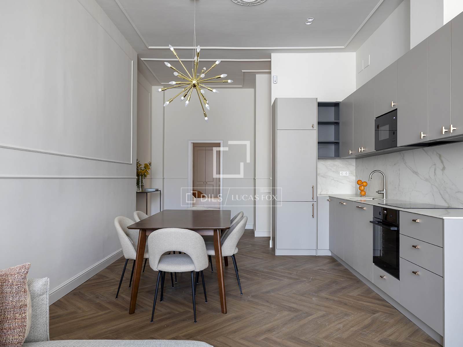 Apartment à Barcelona, Espagne 2 chambres, 117 m2 No. 161461