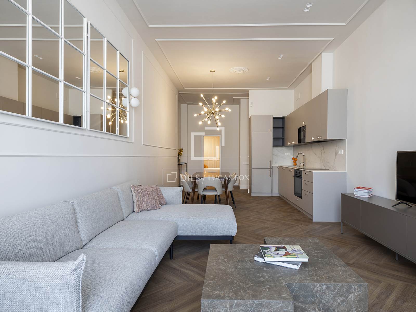 Apartment à Barcelona, Espagne 2 chambres, 117 m2 No. 161461