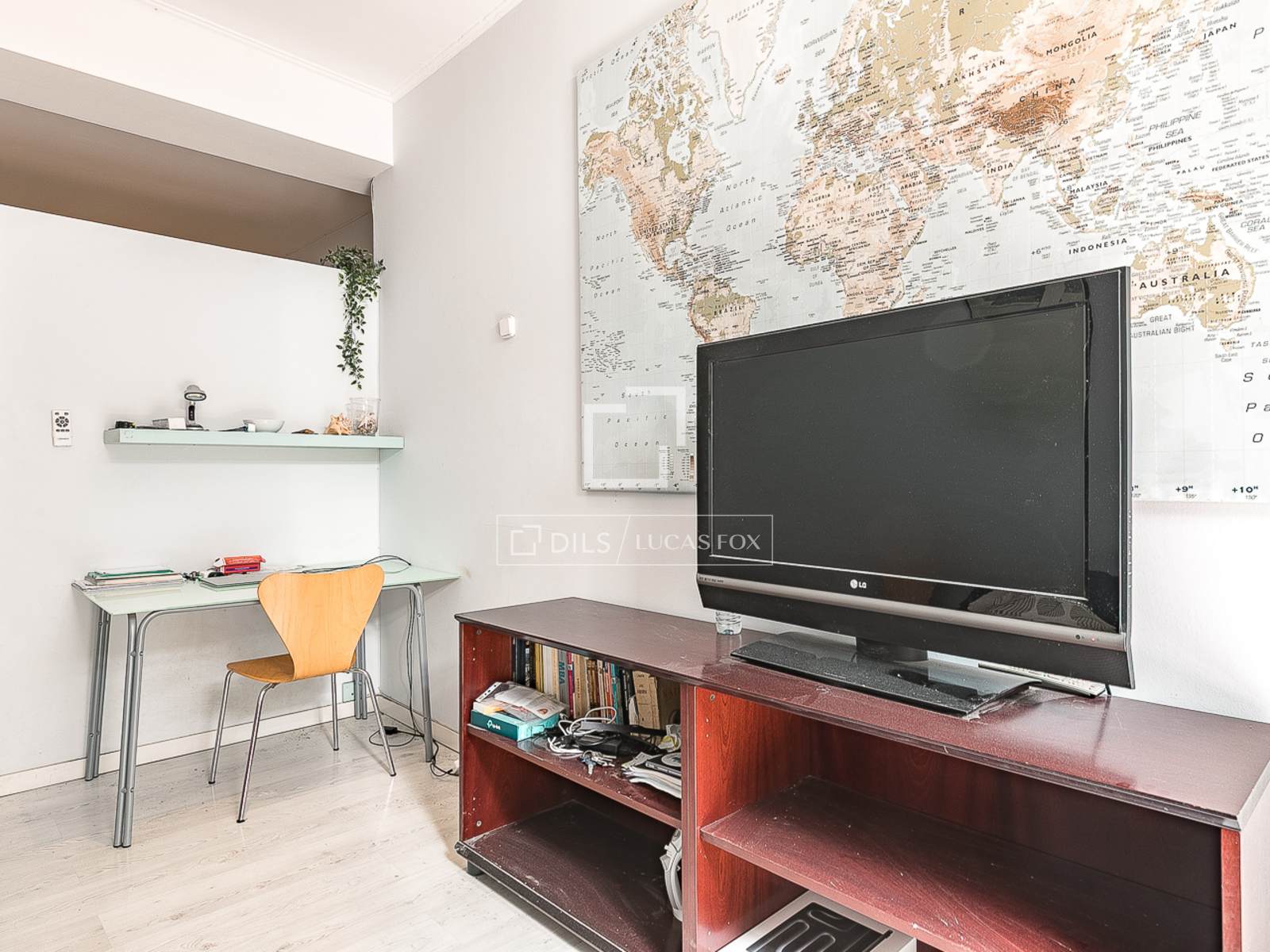 Huoneisto Barcelona, Espanja 2 makuuhuonetta, 109 m2 No. 161460