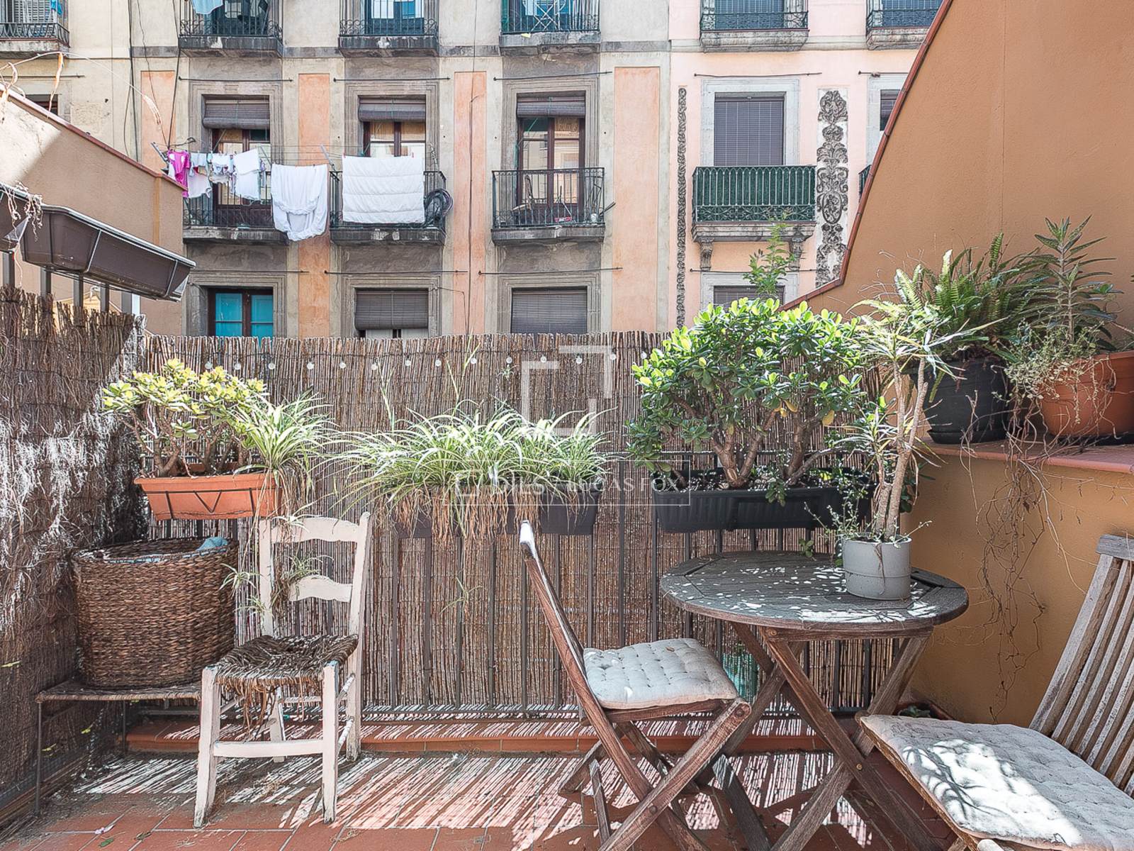 Huoneisto Barcelona, Espanja 2 makuuhuonetta, 109 m2 No. 161460