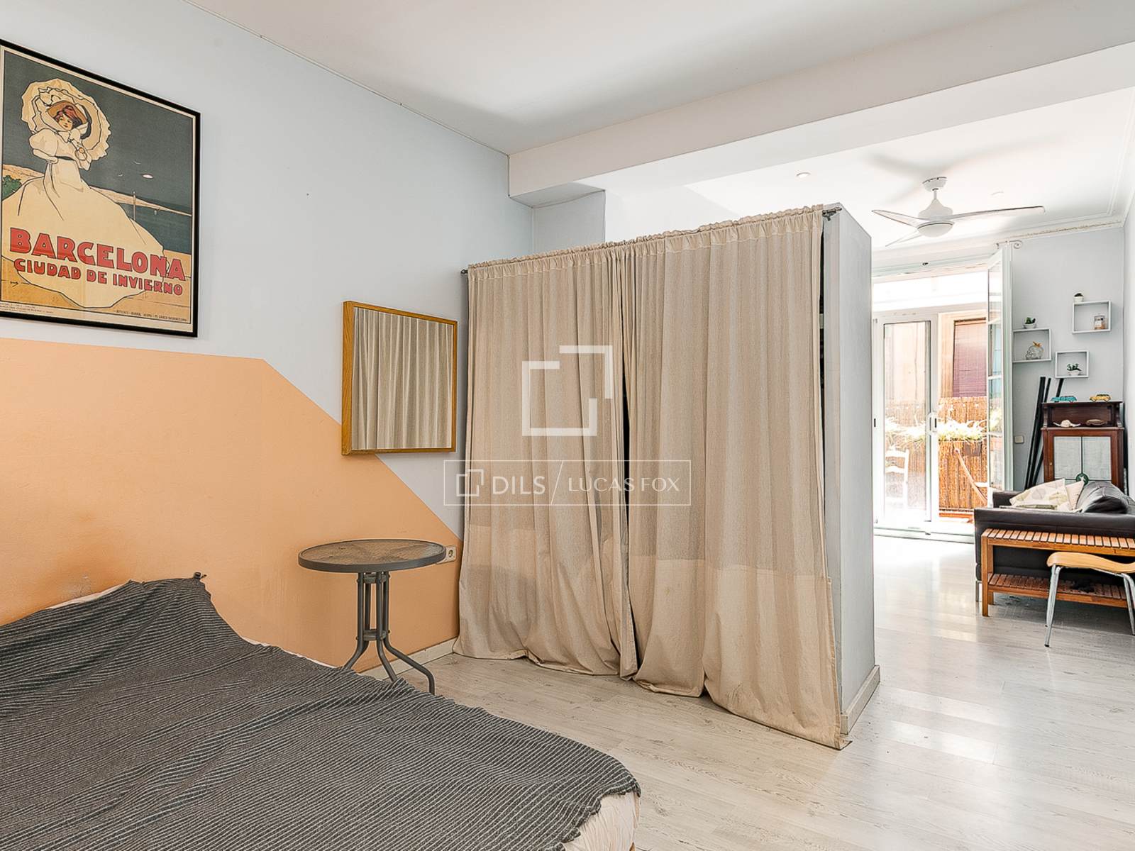 Huoneisto Barcelona, Espanja 2 makuuhuonetta, 109 m2 No. 161460