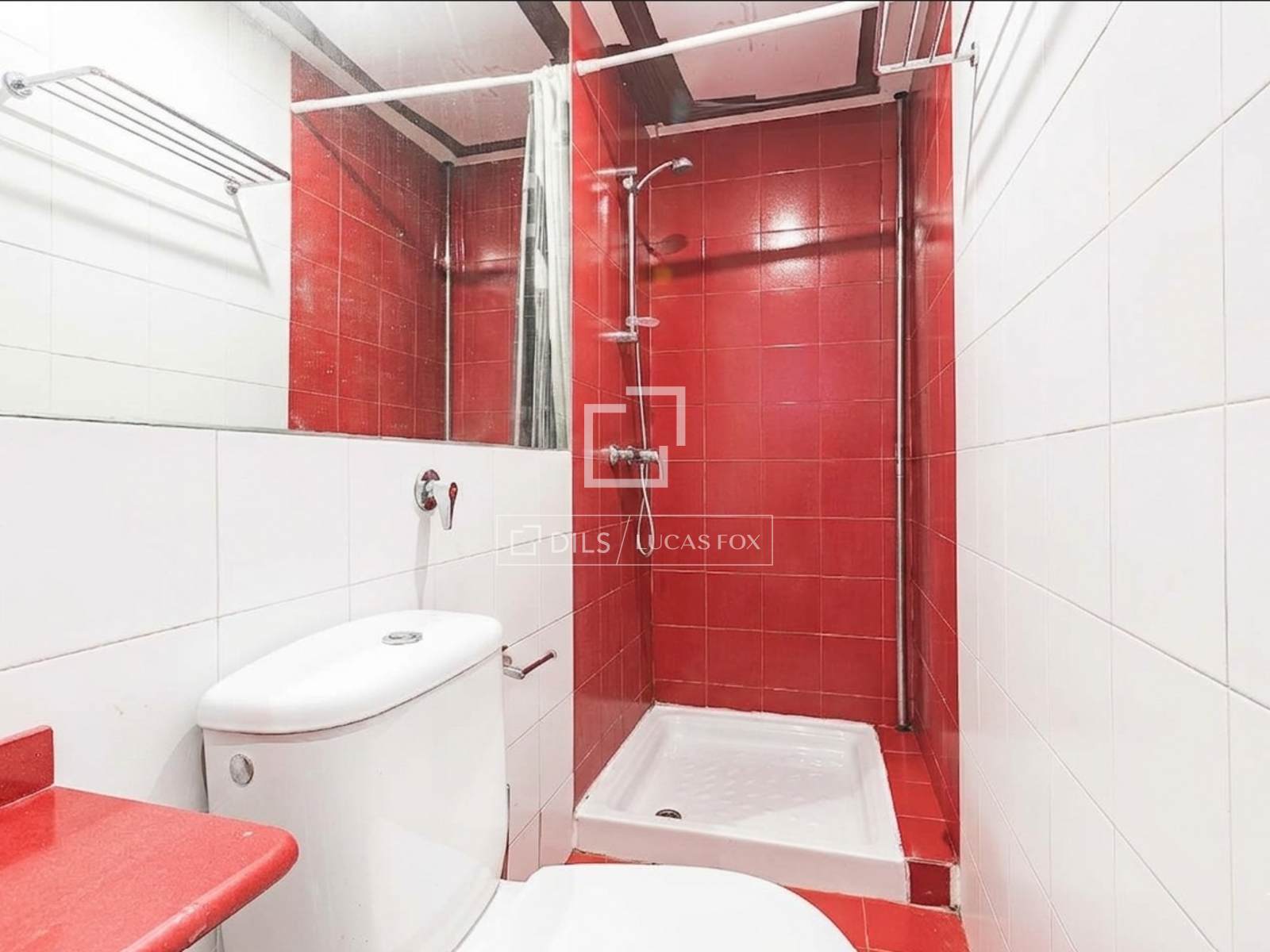 Huoneisto Barcelona, Espanja 2 makuuhuonetta, 109 m2 No. 161460