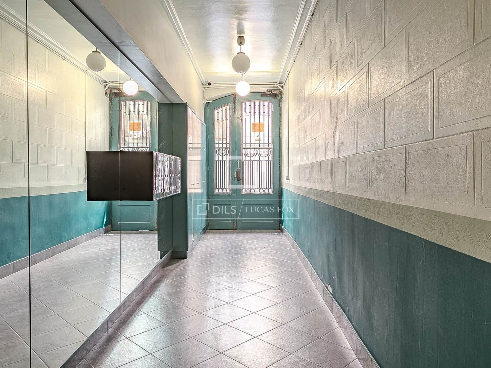Huoneisto Barcelona, Espanja 2 makuuhuonetta, 109 m2 No. 161460