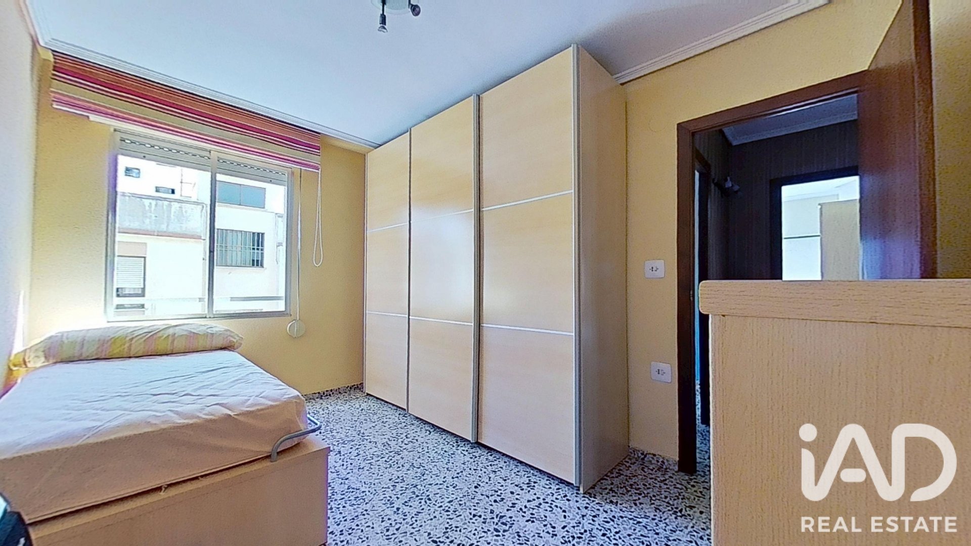 Apartment in Vila-real, Castellon, Spain 4 bedrooms, 110 sq.m. No. 187712