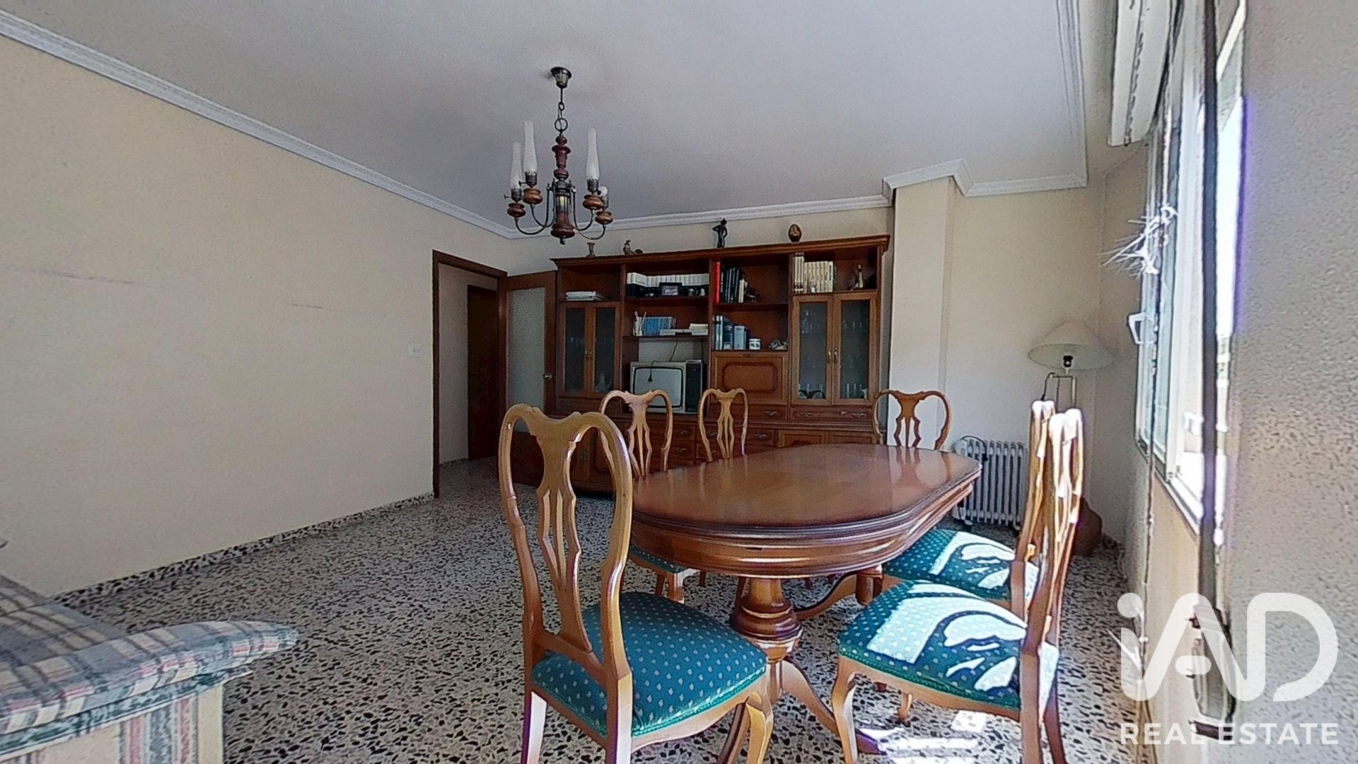 Apartment in Vila-real, Castellon, Spain 4 bedrooms, 110 sq.m. No. 187712