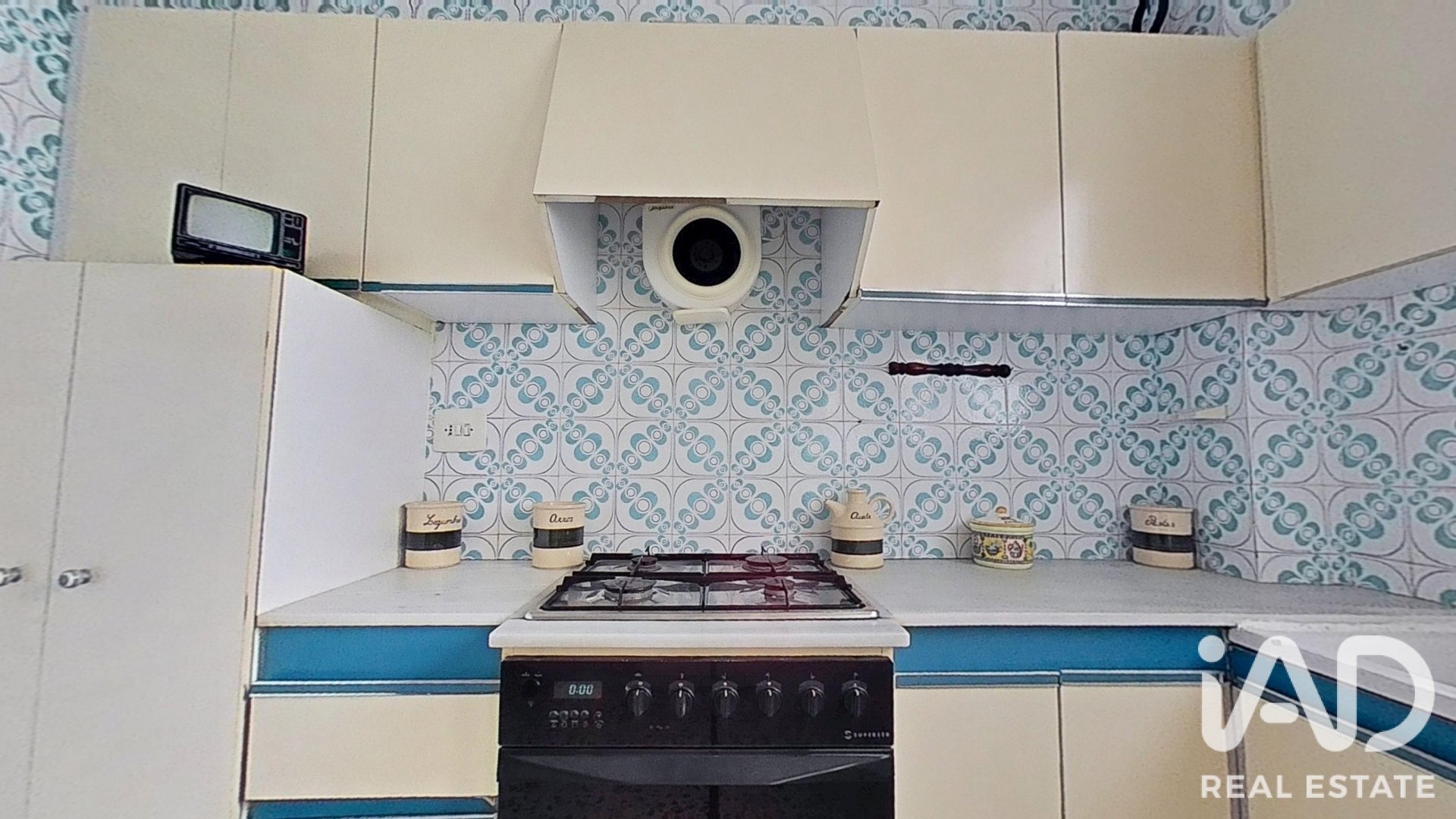 Apartment in Vila-real, Castellon, Spain 4 bedrooms, 110 sq.m. No. 187712