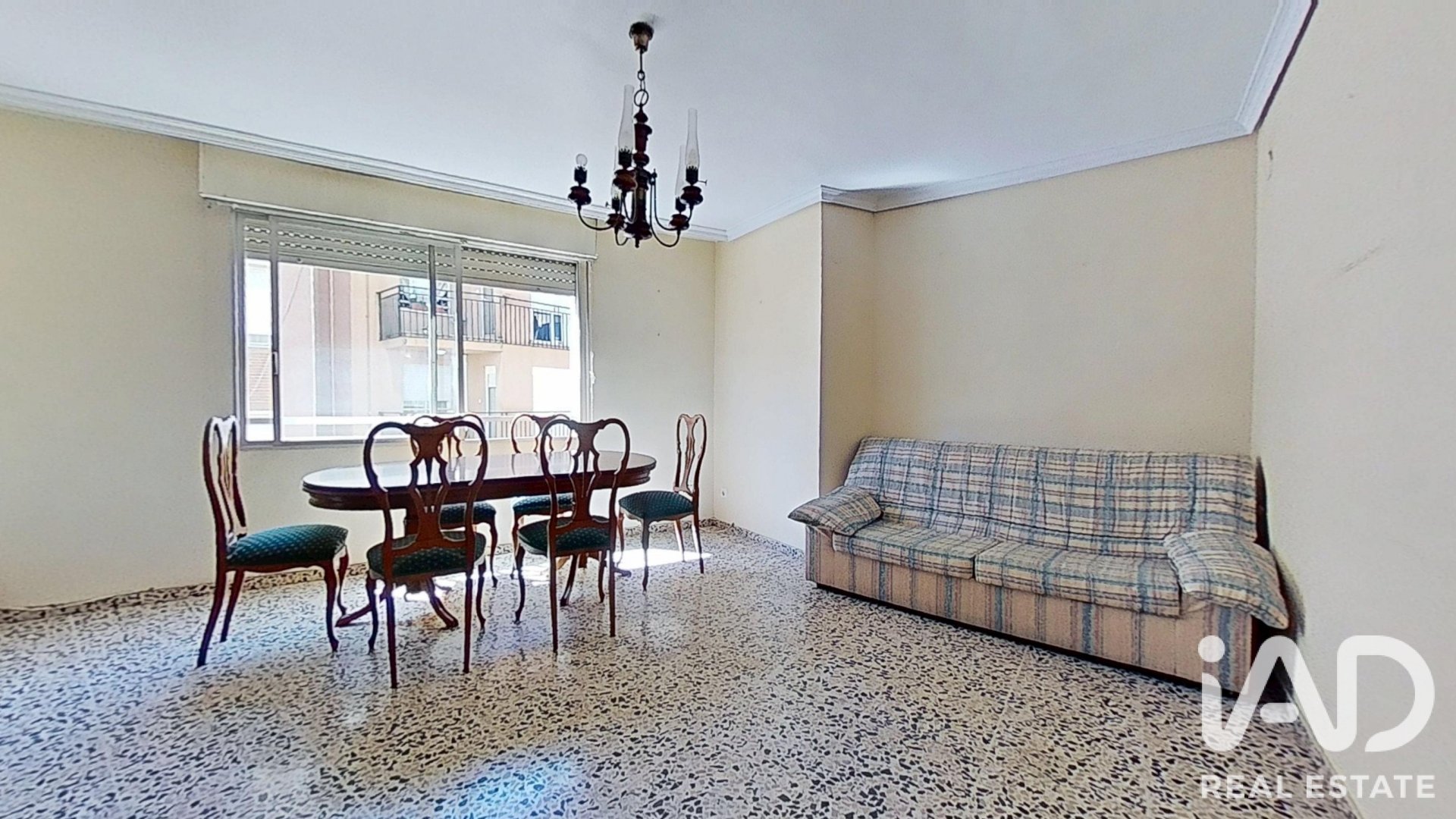 Apartment in Vila-real, Castellon, Spain 4 bedrooms, 110 sq.m. No. 187712