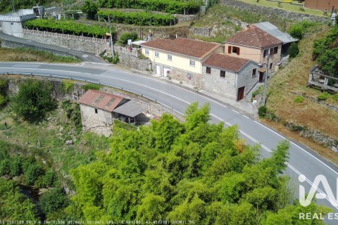 House in Pontevedra, Spain 4 bedrooms, 199 sq.m. No. 187706
