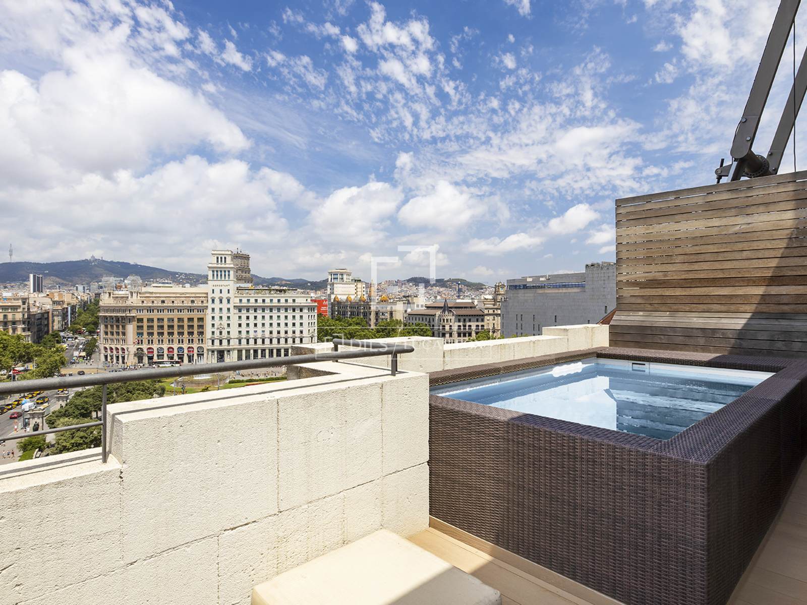 Penthauss Barcelona, Spānijā 4 istabas, 250 m2 Nr. 150241