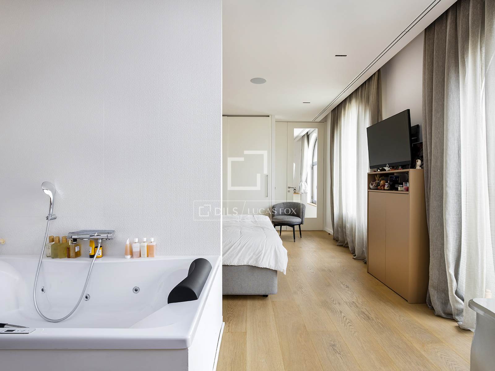 Penthauss Barcelona, Spānijā 4 istabas, 250 m2 Nr. 150241