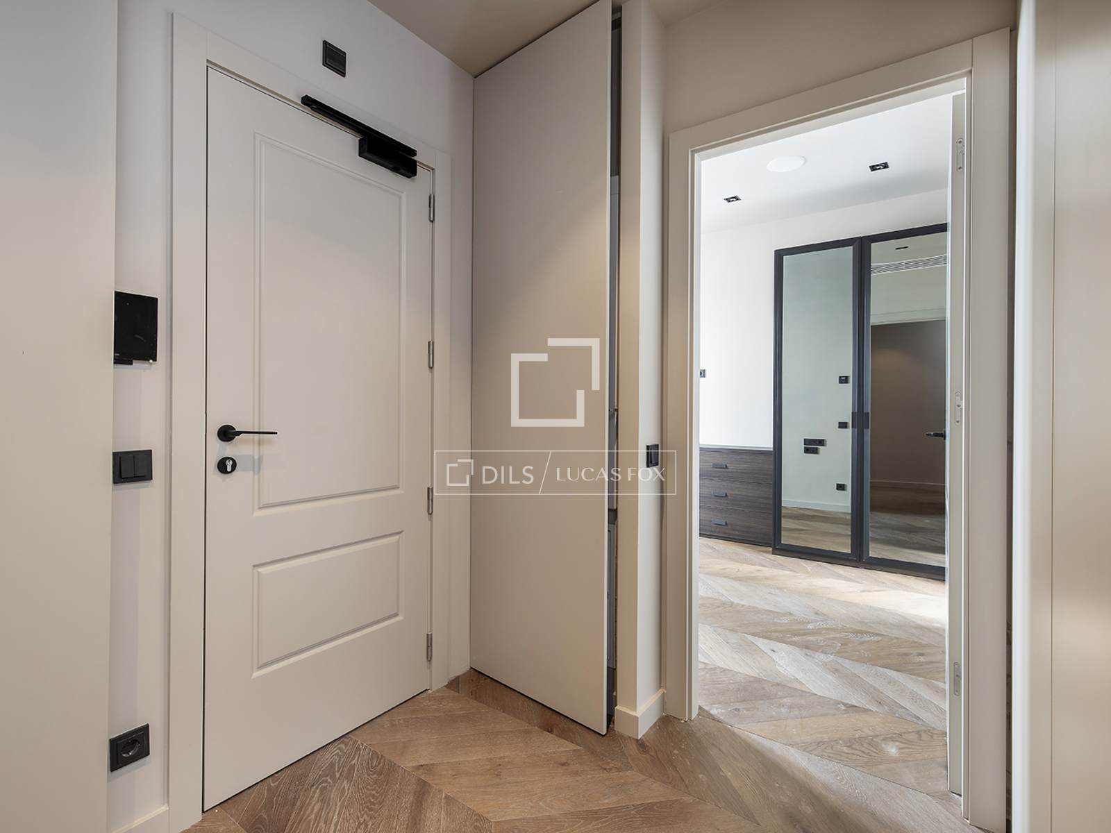 Apartment à Barcelona, Espagne 1 chambre, 90 m2 No. 150243