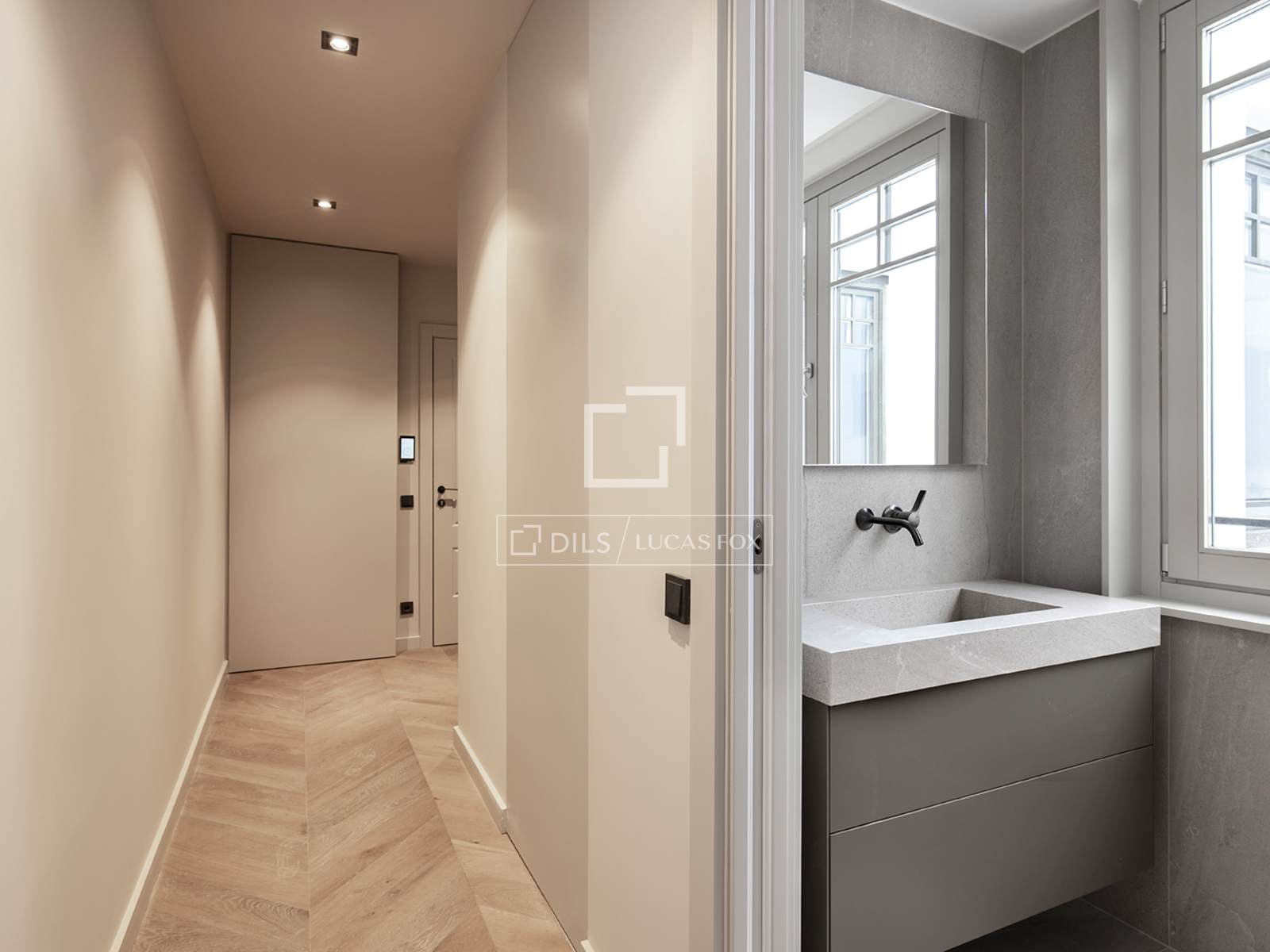 Apartment à Barcelona, Espagne 1 chambre, 90 m2 No. 150243