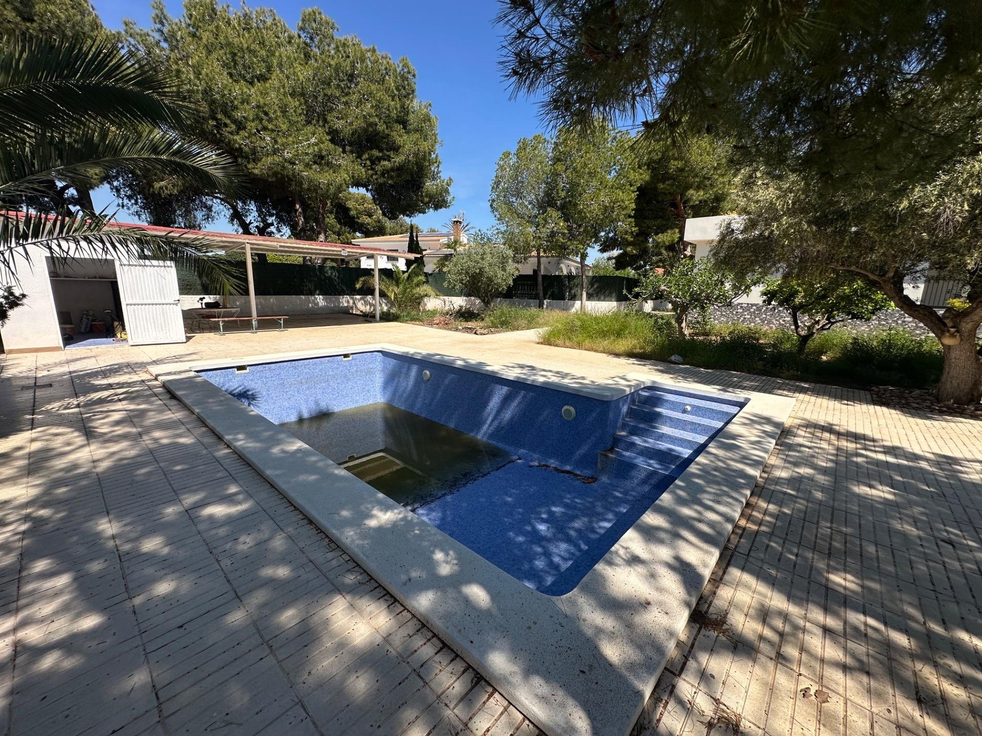 Huvila San Vicente del Raspeig, Alicante, Espanja 5 makuuhuonetta, 358 m2 No. 166271