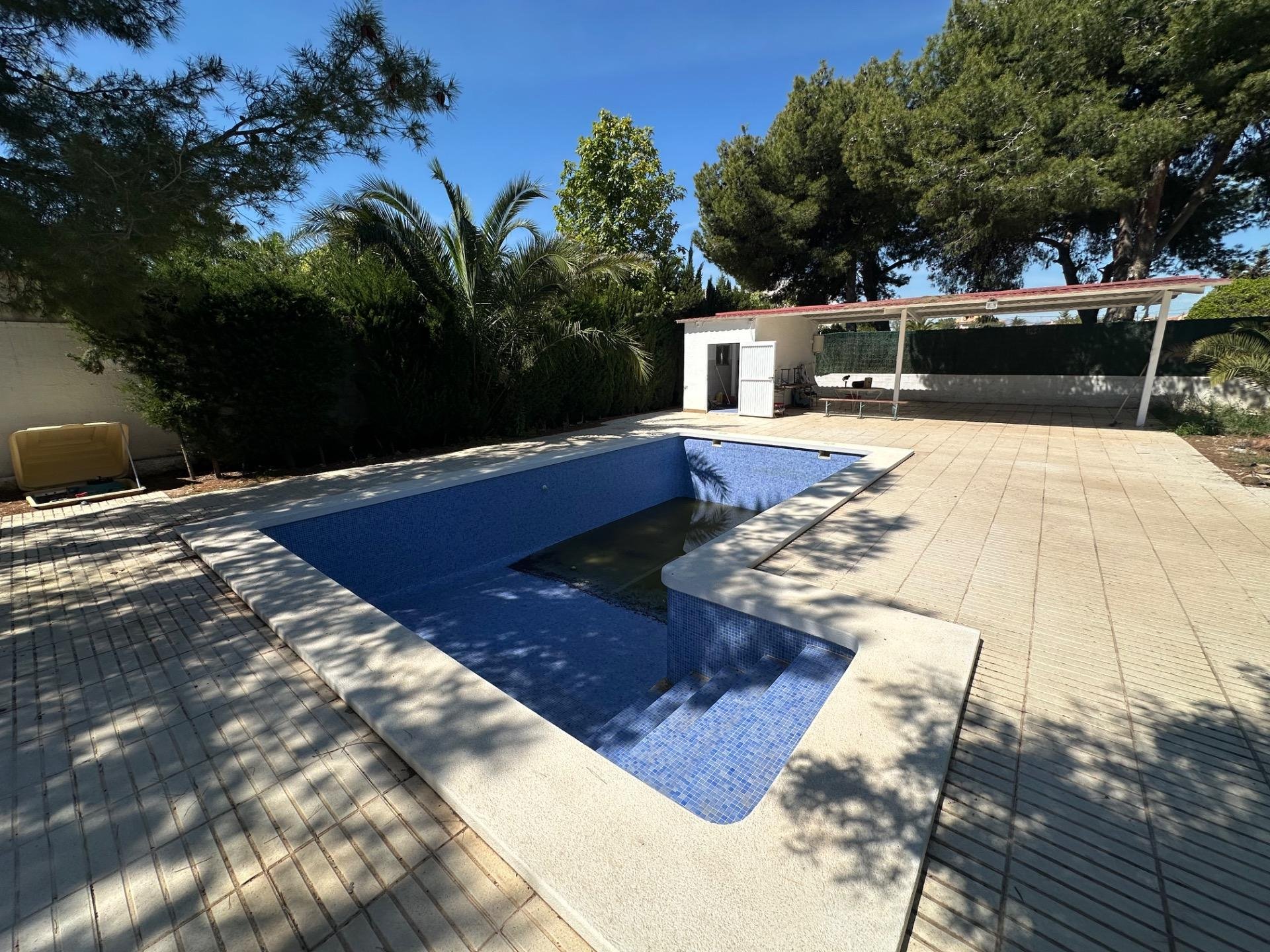 Huvila San Vicente del Raspeig, Alicante, Espanja 5 makuuhuonetta, 358 m2 No. 166271