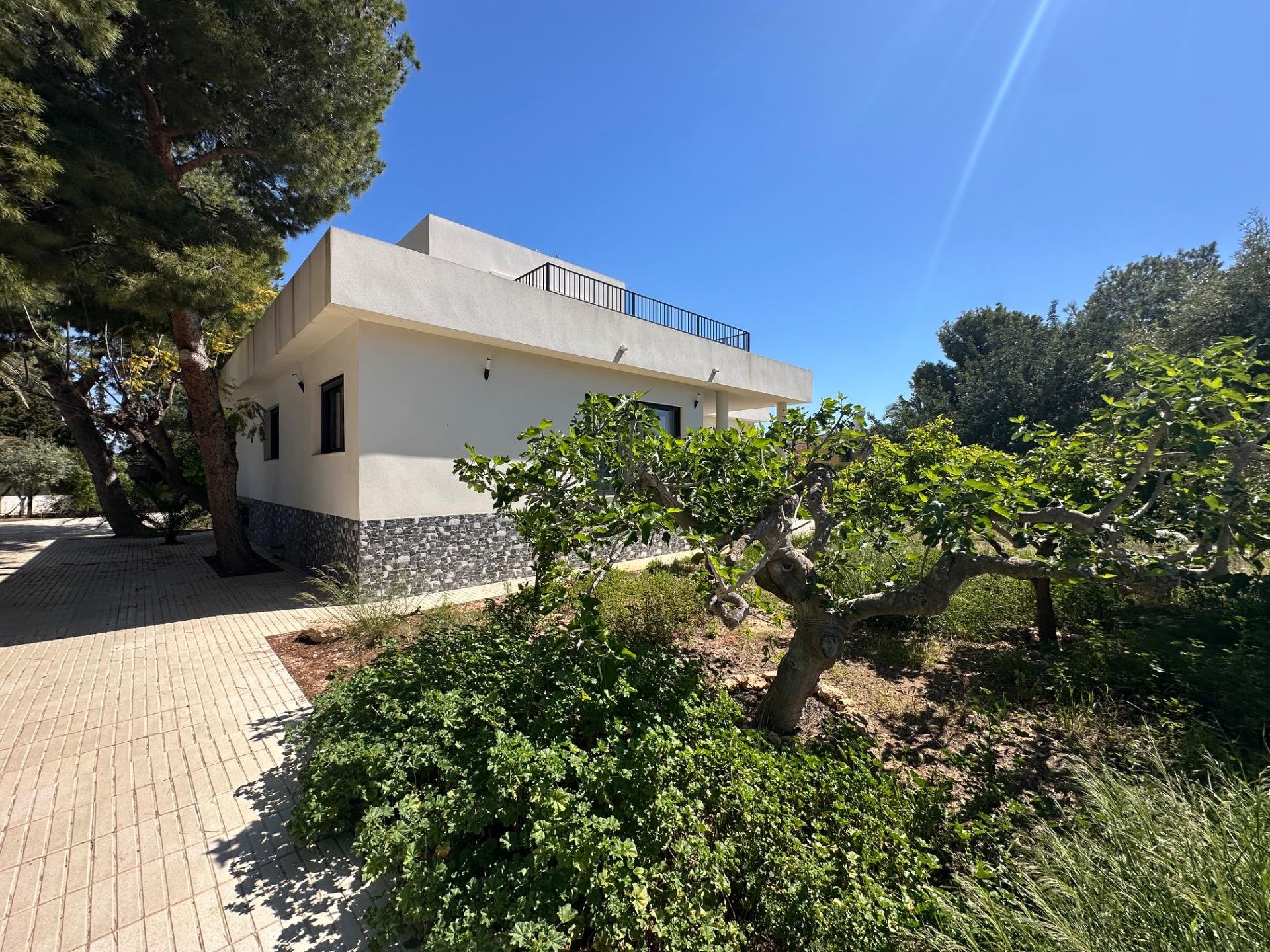 Huvila San Vicente del Raspeig, Alicante, Espanja 5 makuuhuonetta, 358 m2 No. 166271