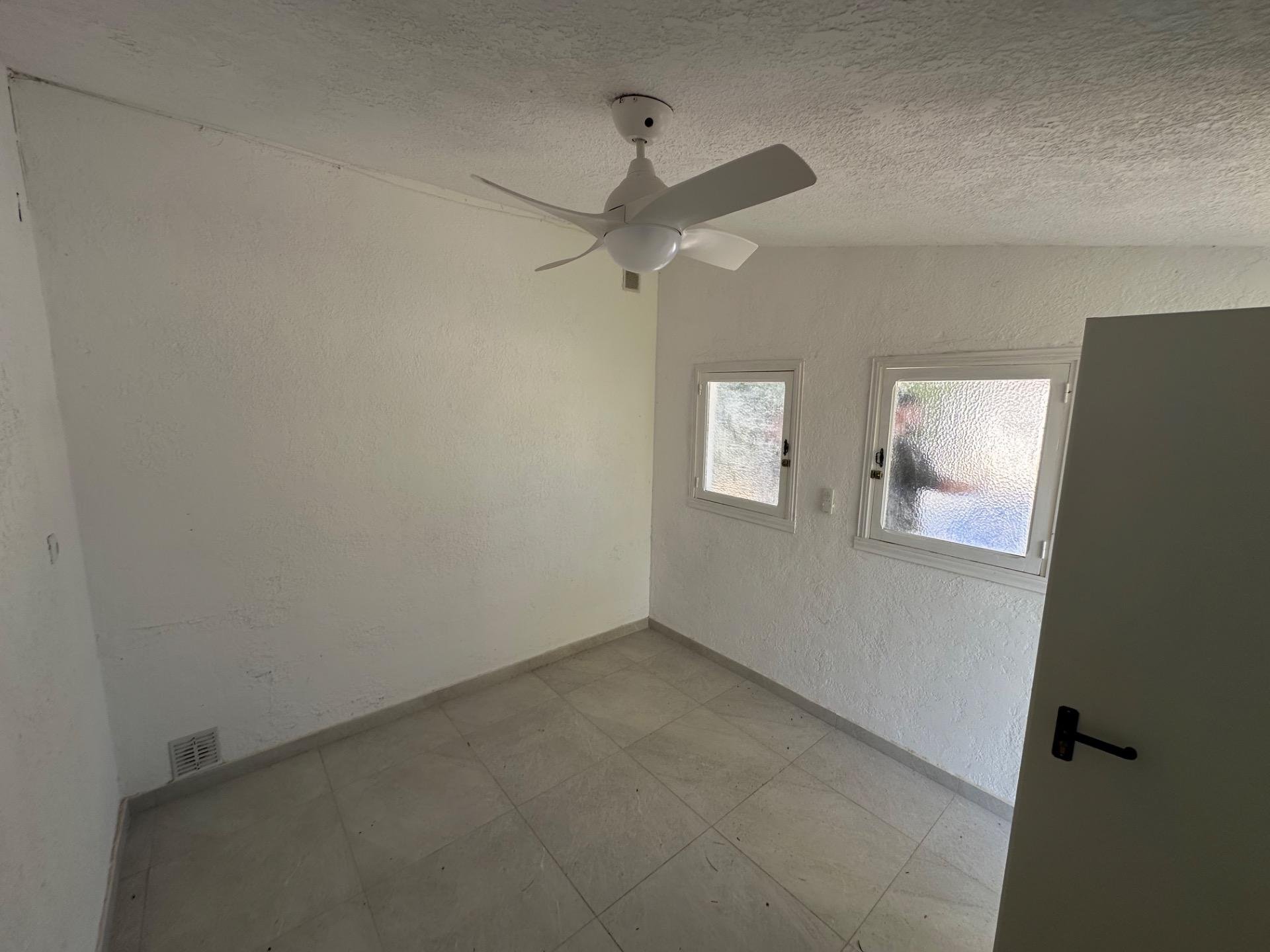 Huvila San Vicente del Raspeig, Alicante, Espanja 5 makuuhuonetta, 358 m2 No. 166271