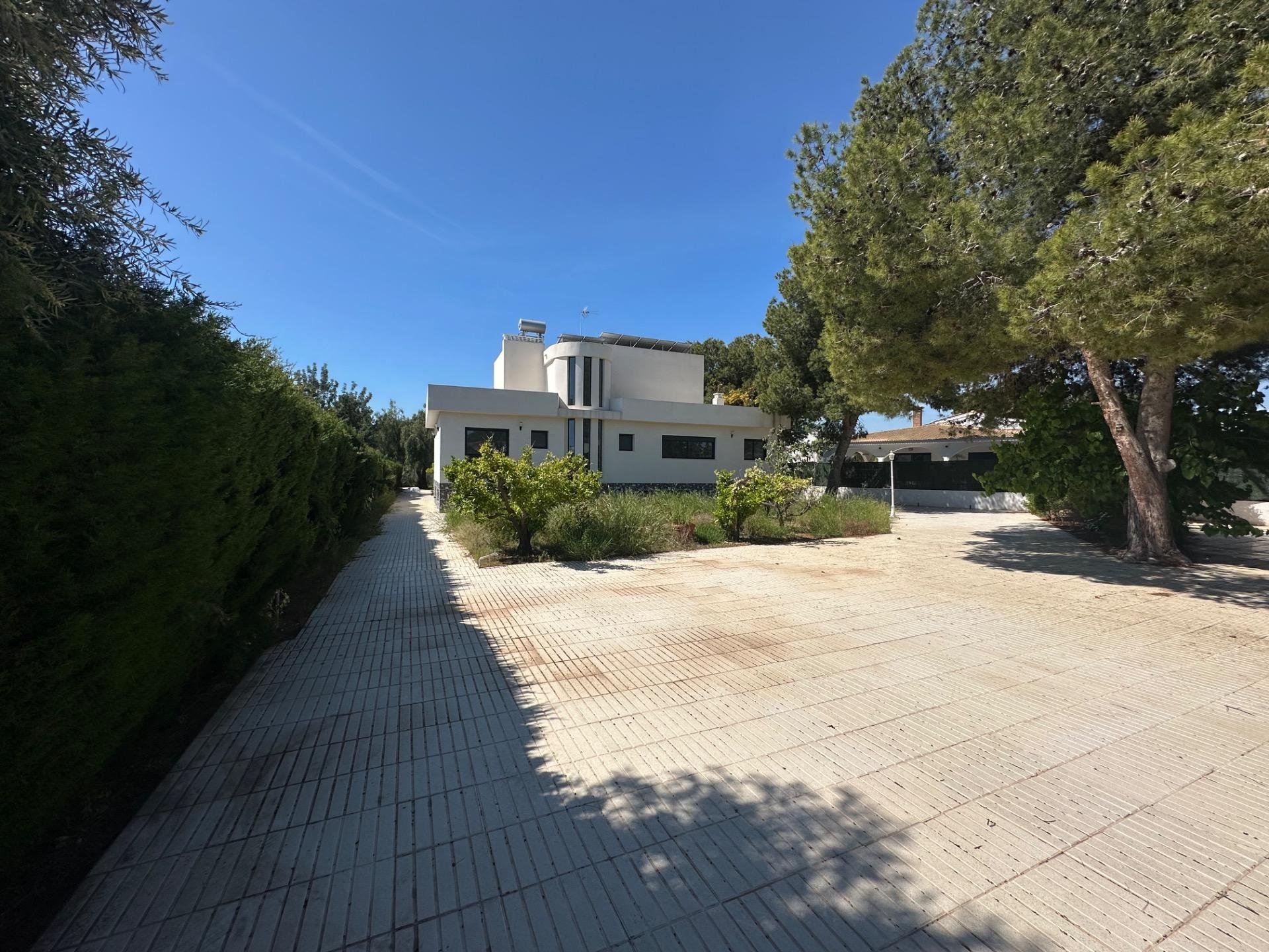 Huvila San Vicente del Raspeig, Alicante, Espanja 5 makuuhuonetta, 358 m2 No. 166271