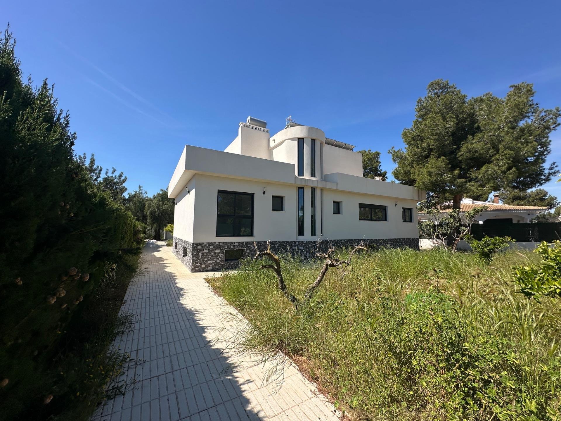 Huvila San Vicente del Raspeig, Alicante, Espanja 5 makuuhuonetta, 358 m2 No. 166271