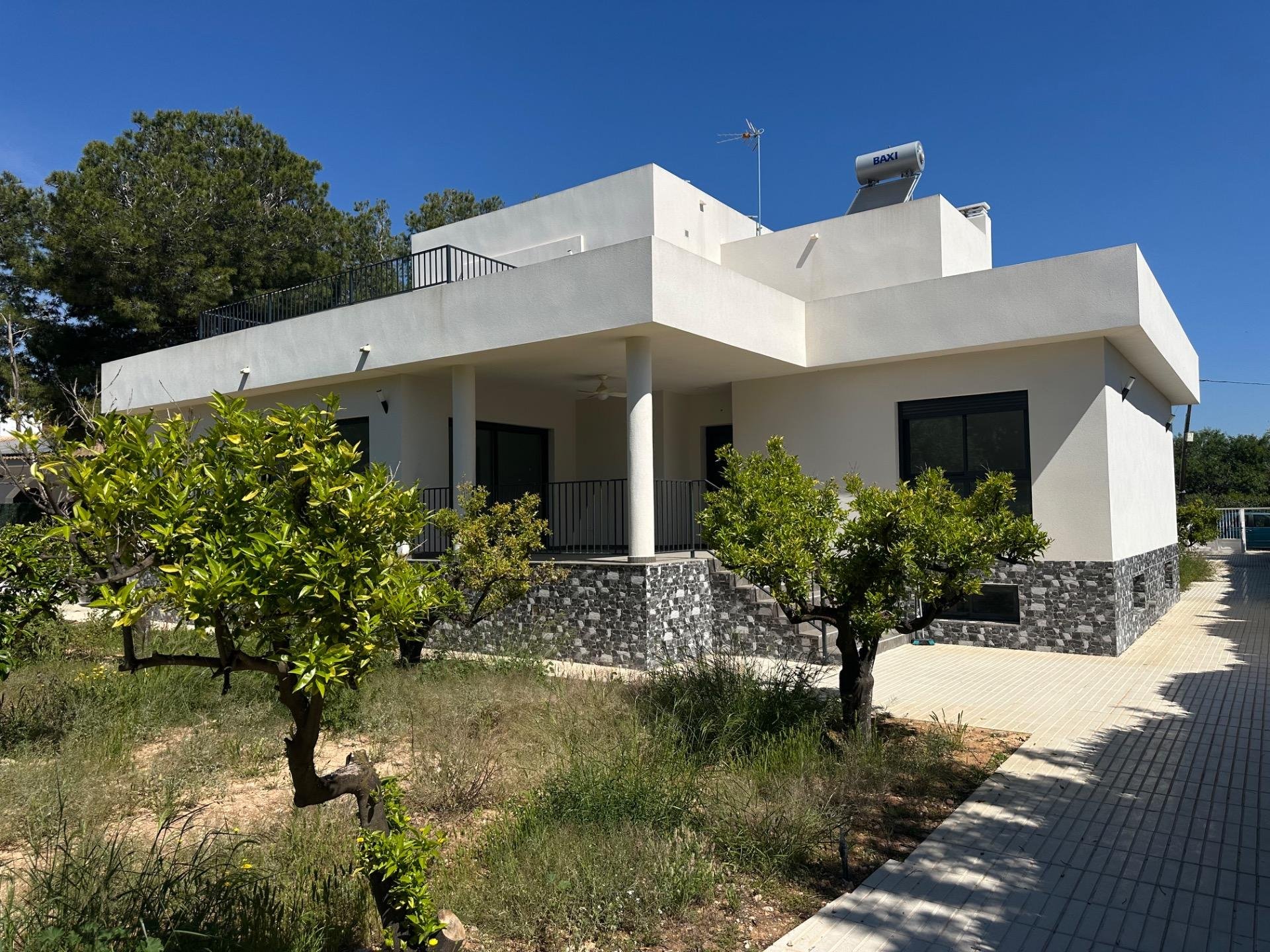 Huvila San Vicente del Raspeig, Alicante, Espanja 5 makuuhuonetta, 358 m2 No. 166271
