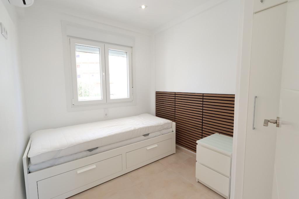 Bungalow à La Zenia, Alicante, Espagne 2 chambres, 57 m2 No. 166275