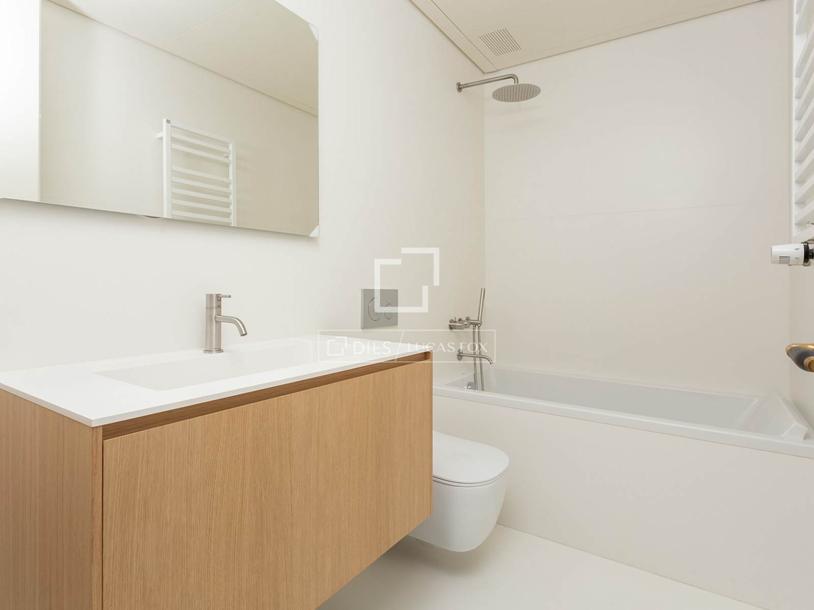 Wohnung in Barcelona, Spanien 2 Schlafzimmer, 127 m2 Nr. 192754