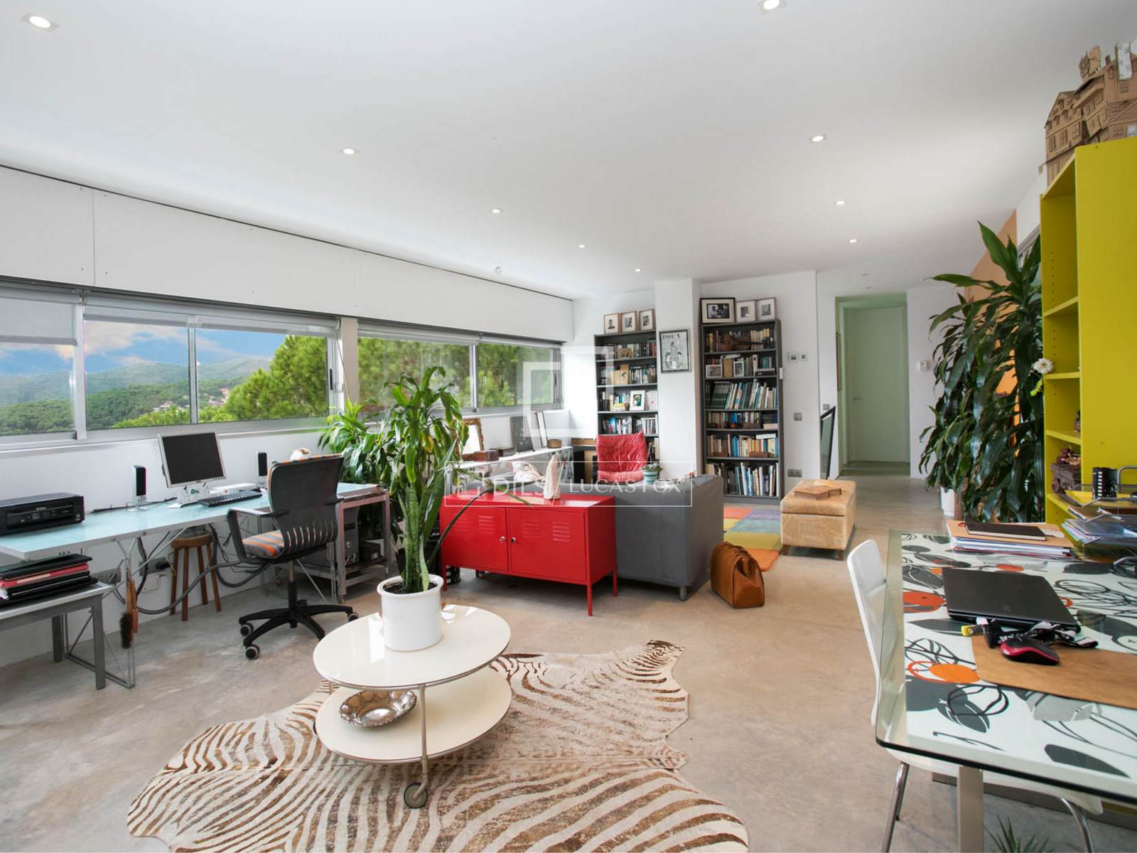 Villa in Cabrils, Barcelona, Spain 2 bedrooms, 290 sq.m. No. 192750
