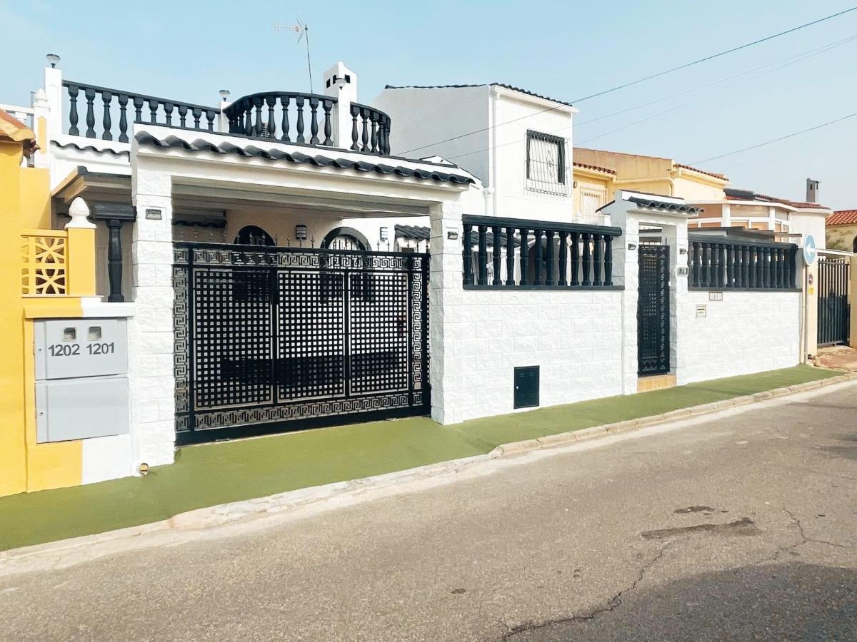 House in San Fulgencio, Alicante, Spanien 4 Schlafzimmer, 169 m2 Nr. 100034