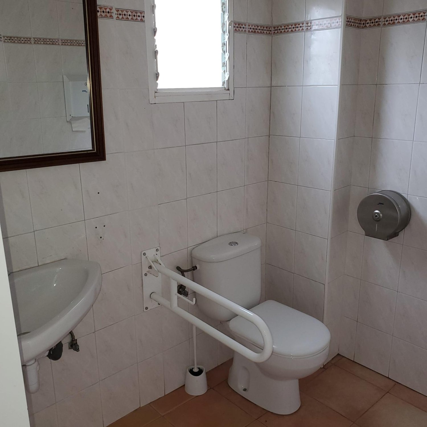 Propiedad comercial en San Fulgencio, Alicante, España 99 m2 No. 183912