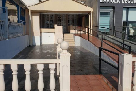 Commercial property in San Fulgencio, Alicante, Spain 99 sq.m. No. 183912